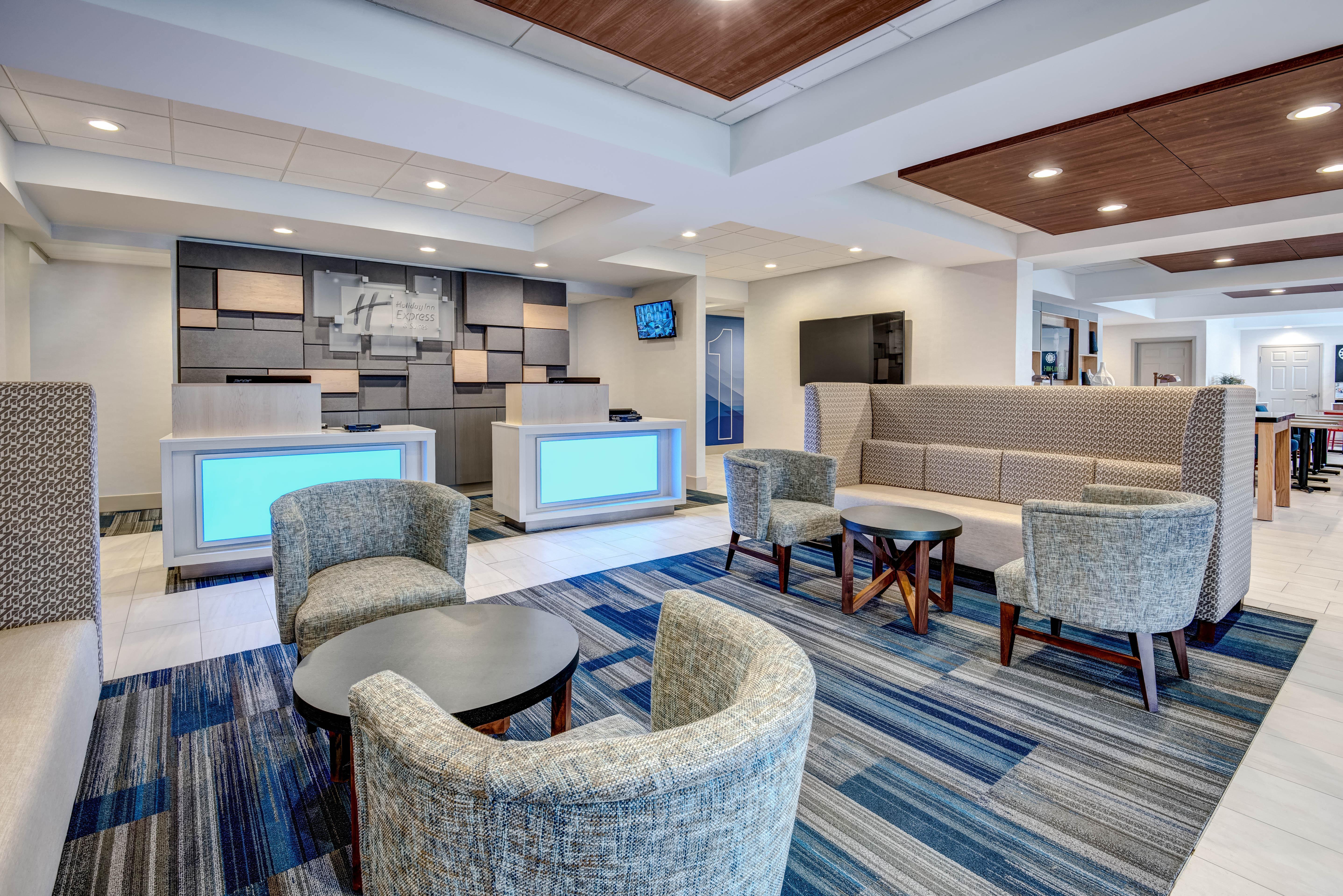 Holiday Inn Express Woodbridge By Ihg Авенел Екстер'єр фото